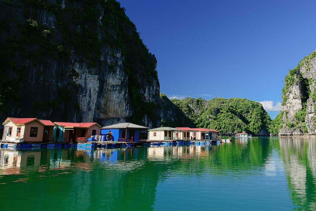 Emerald Kayaking